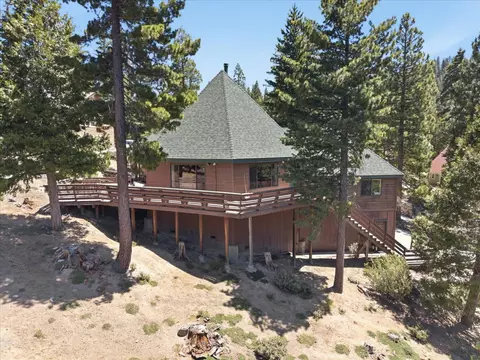 7273 Yosemite Park Way, Tuolumne Meadows, CA 95389