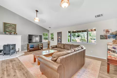 Other - 16176 La Canada Rd, Madera, CA 93636 photo 2 of 8