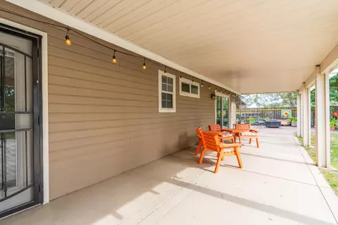 Exterior - 16176 La Canada Rd, Madera, CA 93636 photo 10 of 21