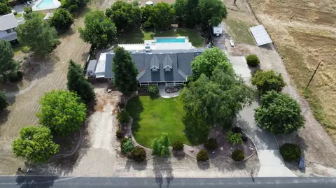 View/Area - 16176 La Canada Rd, Madera, CA 93636 photo 1 of 2