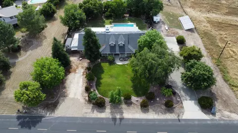View/Area - 16176 La Canada Rd, Madera, CA 93636 photo 2 of 2