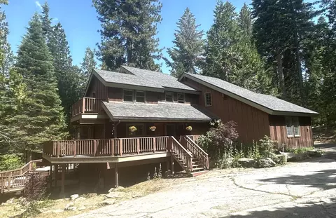 39112 Littlefield Rd, Shaver Lake, CA 93664