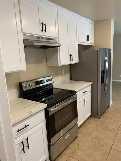 Kitchen - 424 S A St, Madera, CA 93638 photo 8 of 14