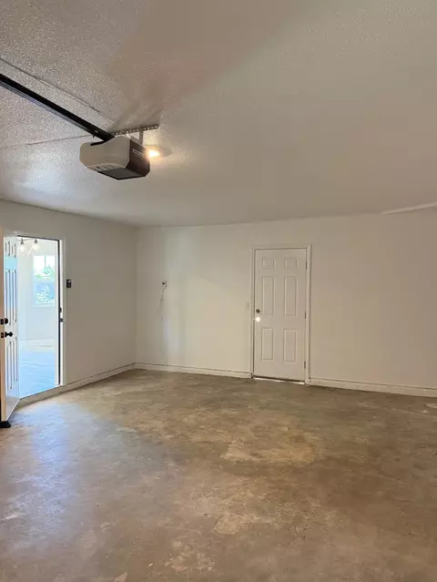 16576 Camden Dr, Madera, CA 93638 photo 15