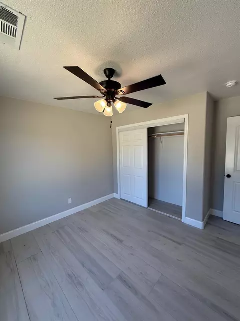 16576 Camden Dr, Madera, CA 93638 photo 9