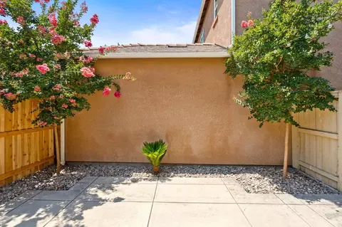 1794 N Merlan Ln, Clovis, CA 93619 photo 37