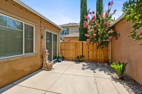 1794 N Merlan Ln, Clovis, CA 93619 photo 33