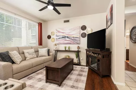 1794 N Merlan Ln, Clovis, CA 93619 photo 9