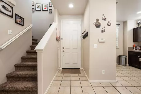 1794 N Merlan Ln, Clovis, CA 93619 photo 5