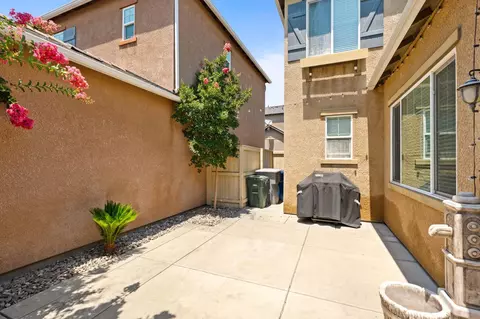 1794 N Merlan Ln, Clovis, CA 93619 photo 34