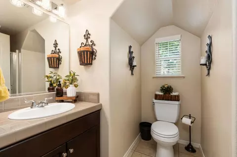 1794 N Merlan Ln, Clovis, CA 93619 photo 20