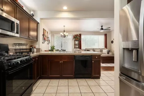 1794 N Merlan Ln, Clovis, CA 93619 photo 17