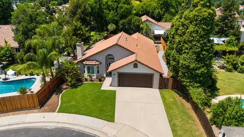 126 Kelly, Clovis, CA 93611 photo 3