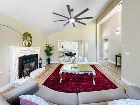126 Kelly, Clovis, CA 93611 photo 14