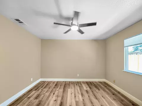 126 Kelly, Clovis, CA 93611 photo 21