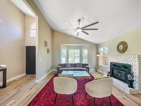 126 Kelly, Clovis, CA 93611 photo 13