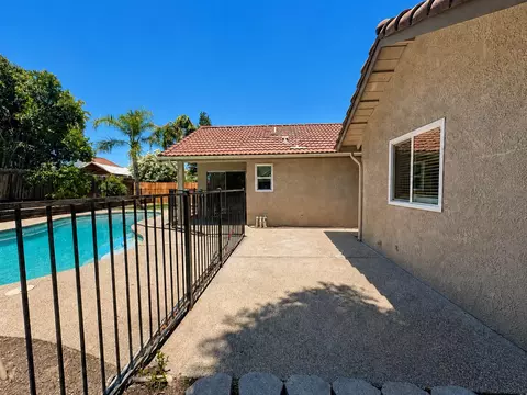 126 Kelly, Clovis, CA 93611 photo 11