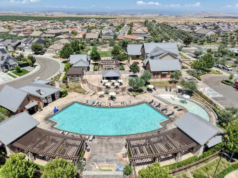View/Area - 896 Lassen Ln W, Madera, CA 93636 photo 5 of 5