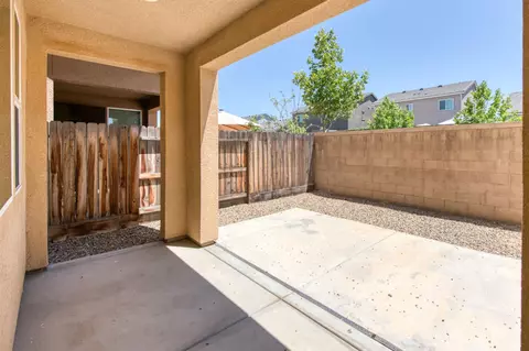 Exterior - 896 Lassen Ln W, Madera, CA 93636 photo 2 of 4