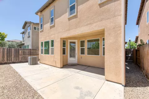 Exterior - 896 Lassen Ln W, Madera, CA 93636 photo 3 of 4