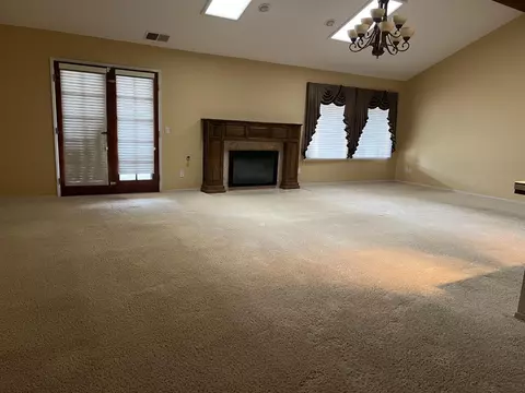 11 Season Ct, Madera, CA 93637 photo 2