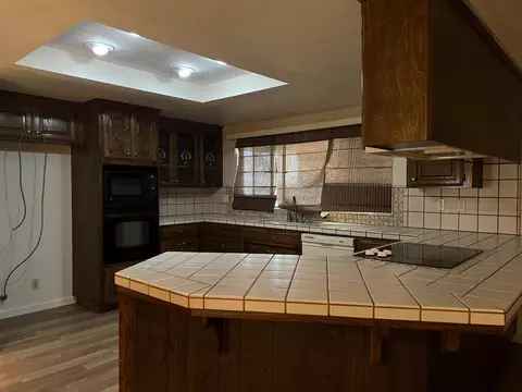 11 Season Ct, Madera, CA 93637 photo 3