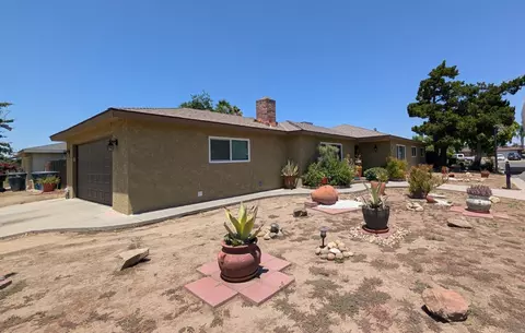 Exterior - 404 Fall Ave, Madera, CA 93637 photo 2 of 8