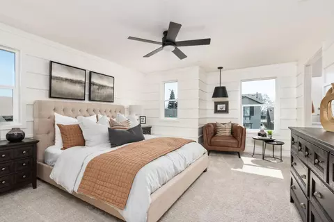 Bedroom - 6774 E Sentry Dr, Fresno, CA 93727 photo 4 of 5