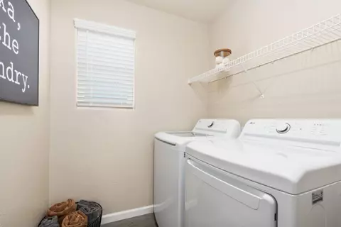 Other - 6774 E Sentry Dr, Fresno, CA 93727 photo 1 of 2