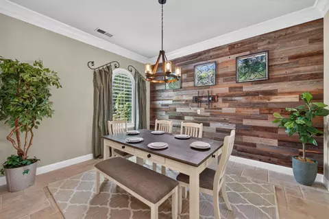 Dining - 3283 Buckingham Ave, Clovis, CA 93619 photo 4 of 4