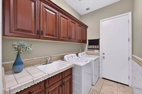 Other - 3283 Buckingham Ave, Clovis, CA 93619 photo 5 of 7