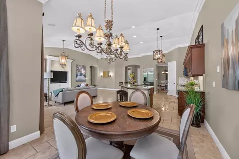 Dining - 3283 Buckingham Ave, Clovis, CA 93619 photo 2 of 4