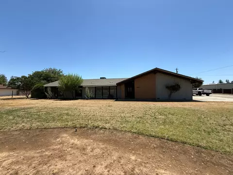 9375 E Bullard Ave, Clovis, CA 93619