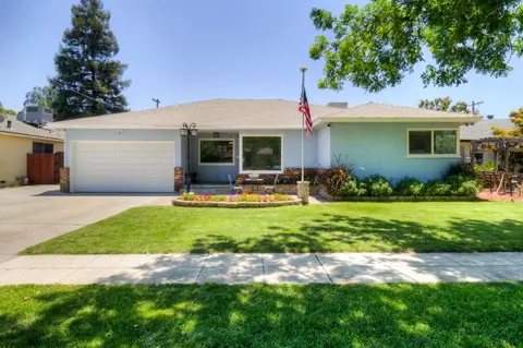 3556 E Donner Ave, Fresno, CA 93726