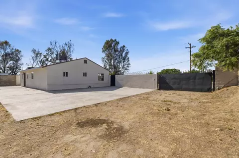Exterior - 3851 E Marcus Ave, Friant, CA 93626 photo 3 of 9
