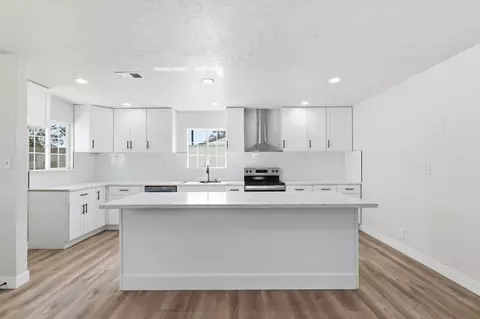 Kitchen - 3851 E Marcus Ave, Friant, CA 93626 photo 1 of 1