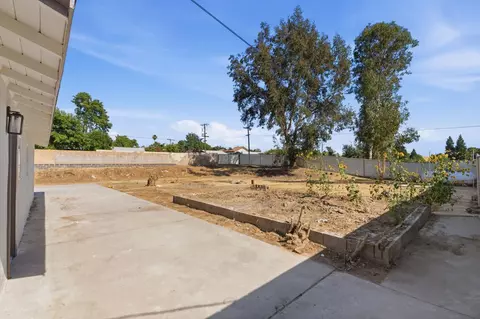 Exterior - 3851 E Marcus Ave, Friant, CA 93626 photo 4 of 9