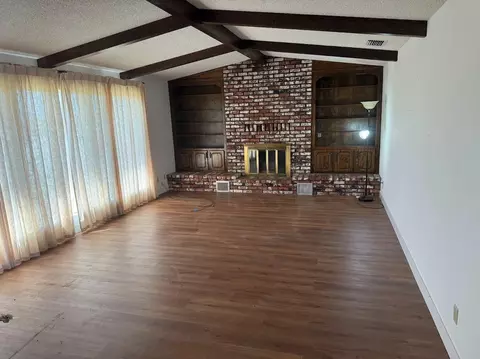 Living - 376 E Klepper, Caruthers, CA 93609 photo 1 of 2