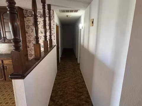 Entry Way - 376 E Klepper, Caruthers, CA 93609 photo 2 of 3