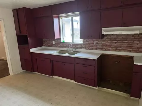Kitchen - 376 E Klepper, Caruthers, CA 93609 photo 3 of 3