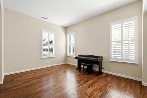 3242 Everglade Ave, Clovis, CA 93619 photo 5