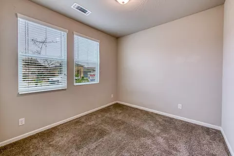 Bedroom - 518 Traverse Dr S, Madera, CA 93636 photo 4 of 4