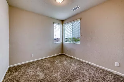 Bedroom - 518 Traverse Dr S, Madera, CA 93636 photo 1 of 4
