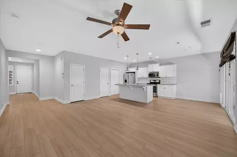 Living - 3532 Hampton Way, Clovis, CA 93619 photo 1 of 1