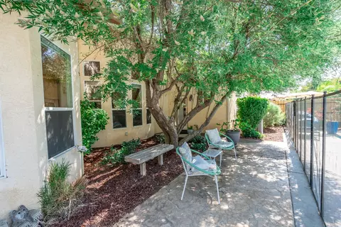 2140 Serena Ave, Clovis, CA 93619 photo 40