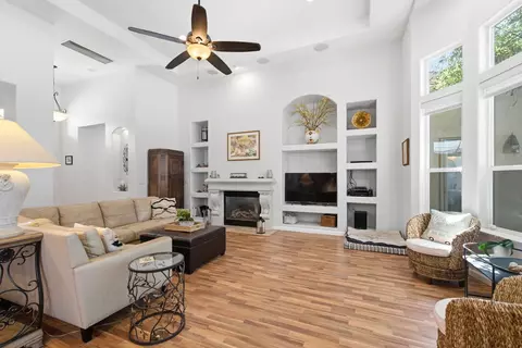 2140 Serena Ave, Clovis, CA 93619 photo 8