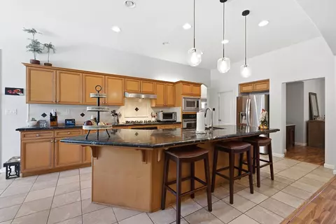 2140 Serena Ave, Clovis, CA 93619 photo 11