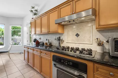 2140 Serena Ave, Clovis, CA 93619 photo 15