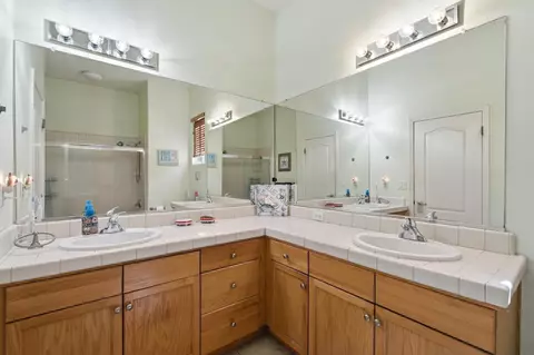 2140 Serena Ave, Clovis, CA 93619 photo 30