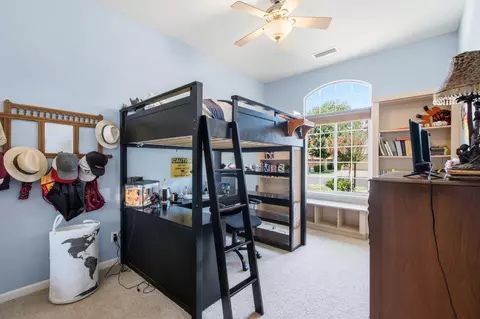 2140 Serena Ave, Clovis, CA 93619 photo 33